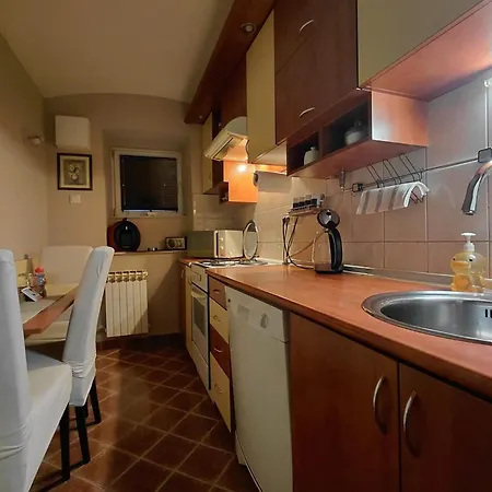 Festina Lente Apartment-center Of The City! Szarajevó